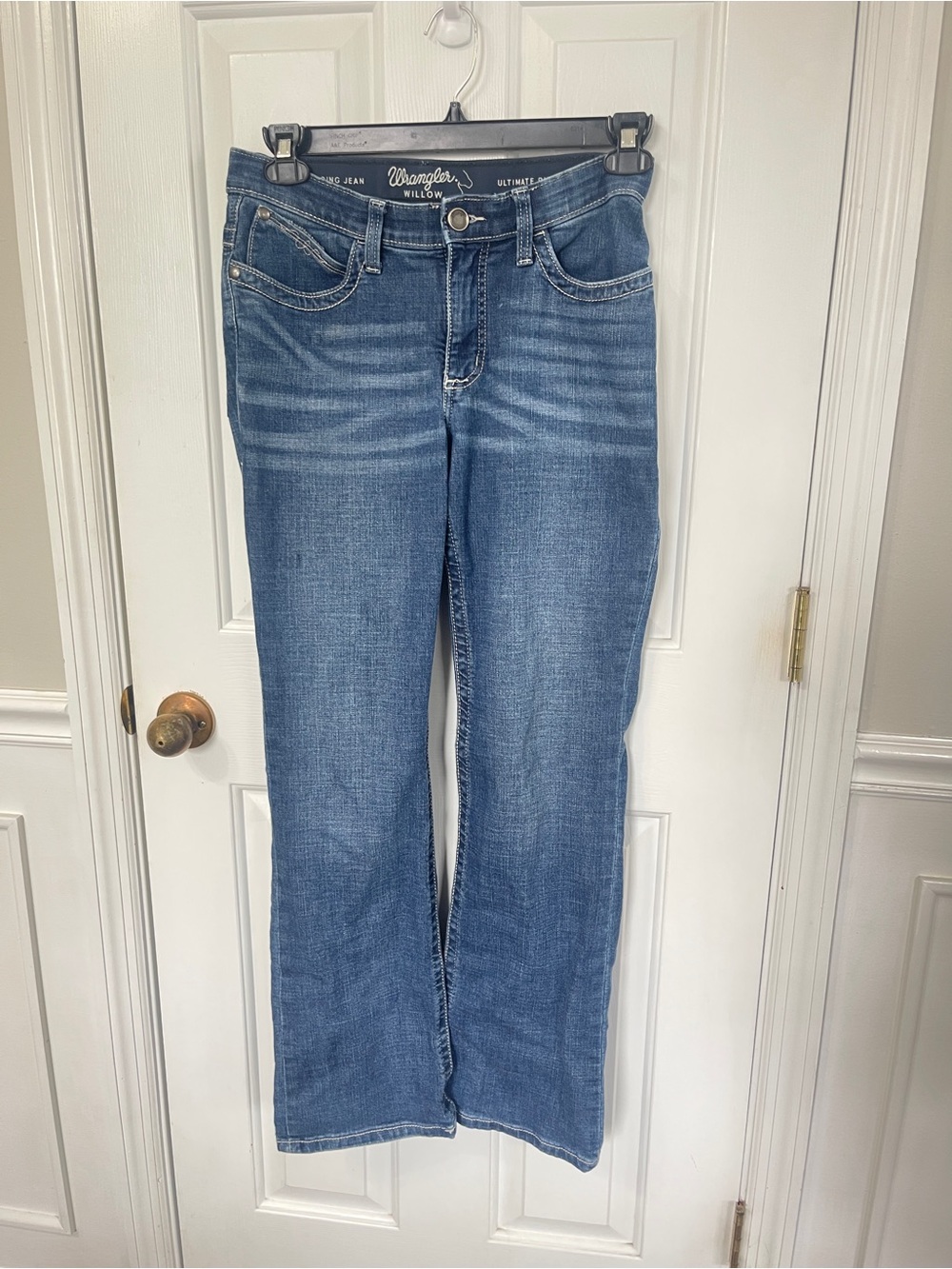 Wrangler Willow Ultimate Riding Denim Jeans Women Size 7X32 Blue Cowgirl Western